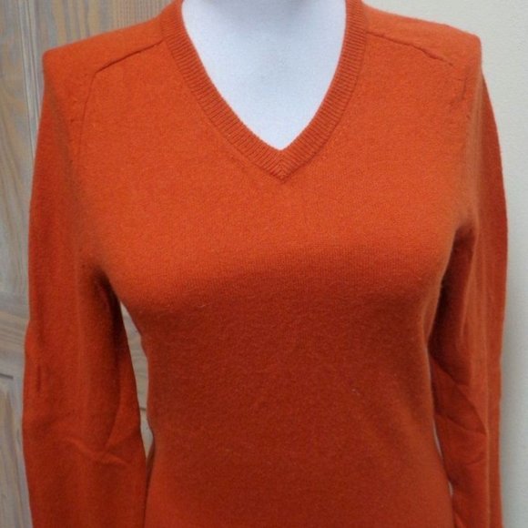 H&M CASHMERE Tangerine Color 100% Cashmere V-Neck Sweater Size XS - Picture 3 of 6